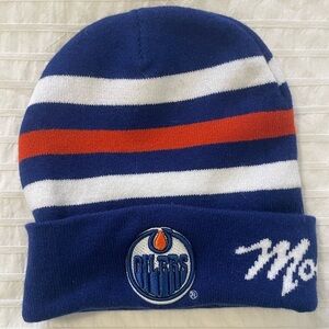 MOLSON- Edmonton oilers beanie